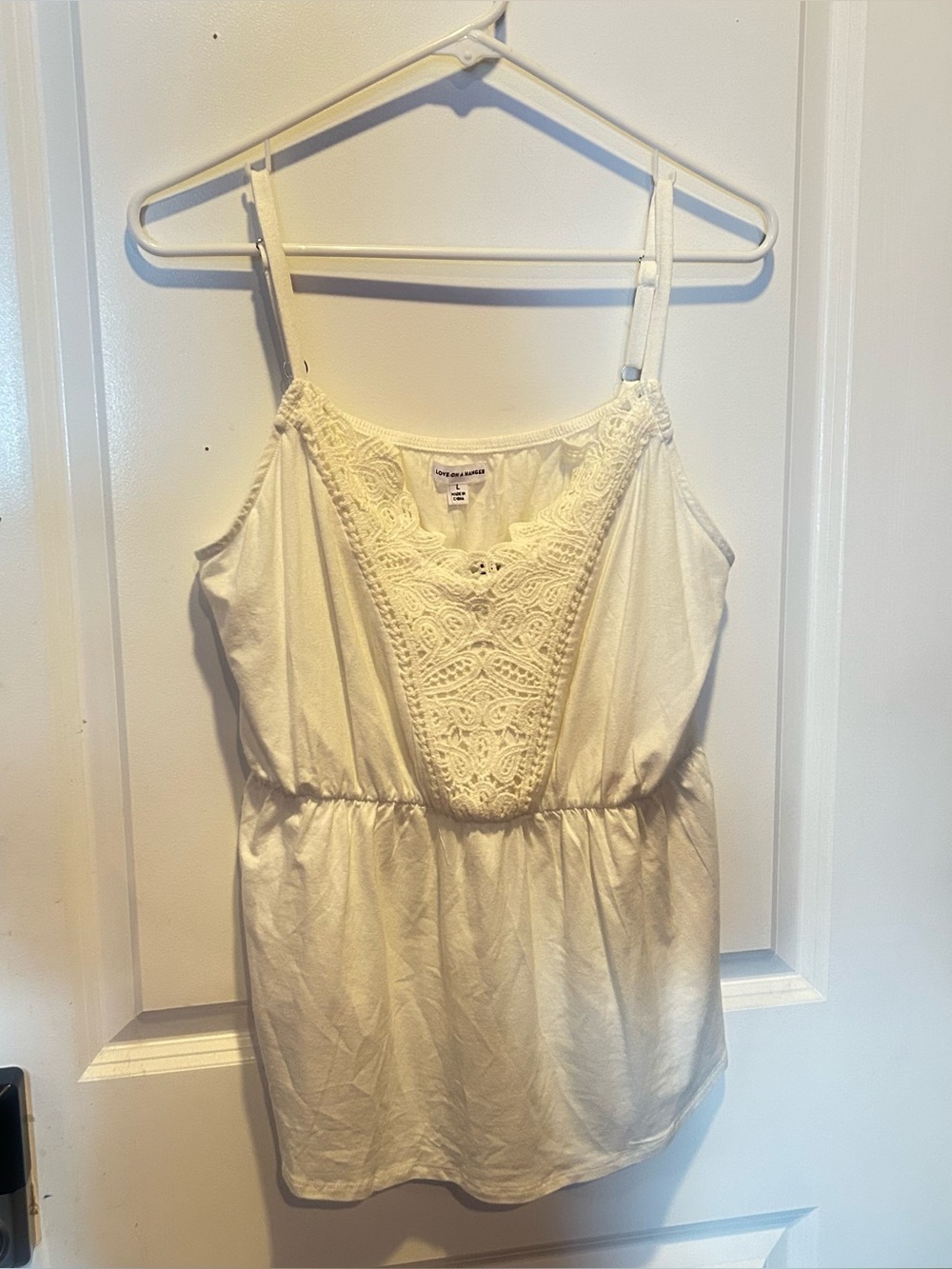 Women’s tank tops
